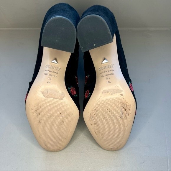 Schutz Black Suede Ankle Boots Booties w/ Embroidered Red Roses & Zip Women’s 6 - Picture 13 of 15